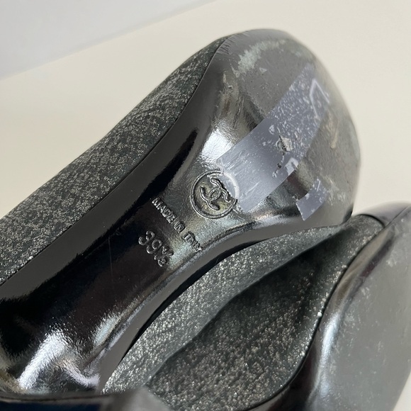 Auth CHANEL Booties - Picture 10 of 12